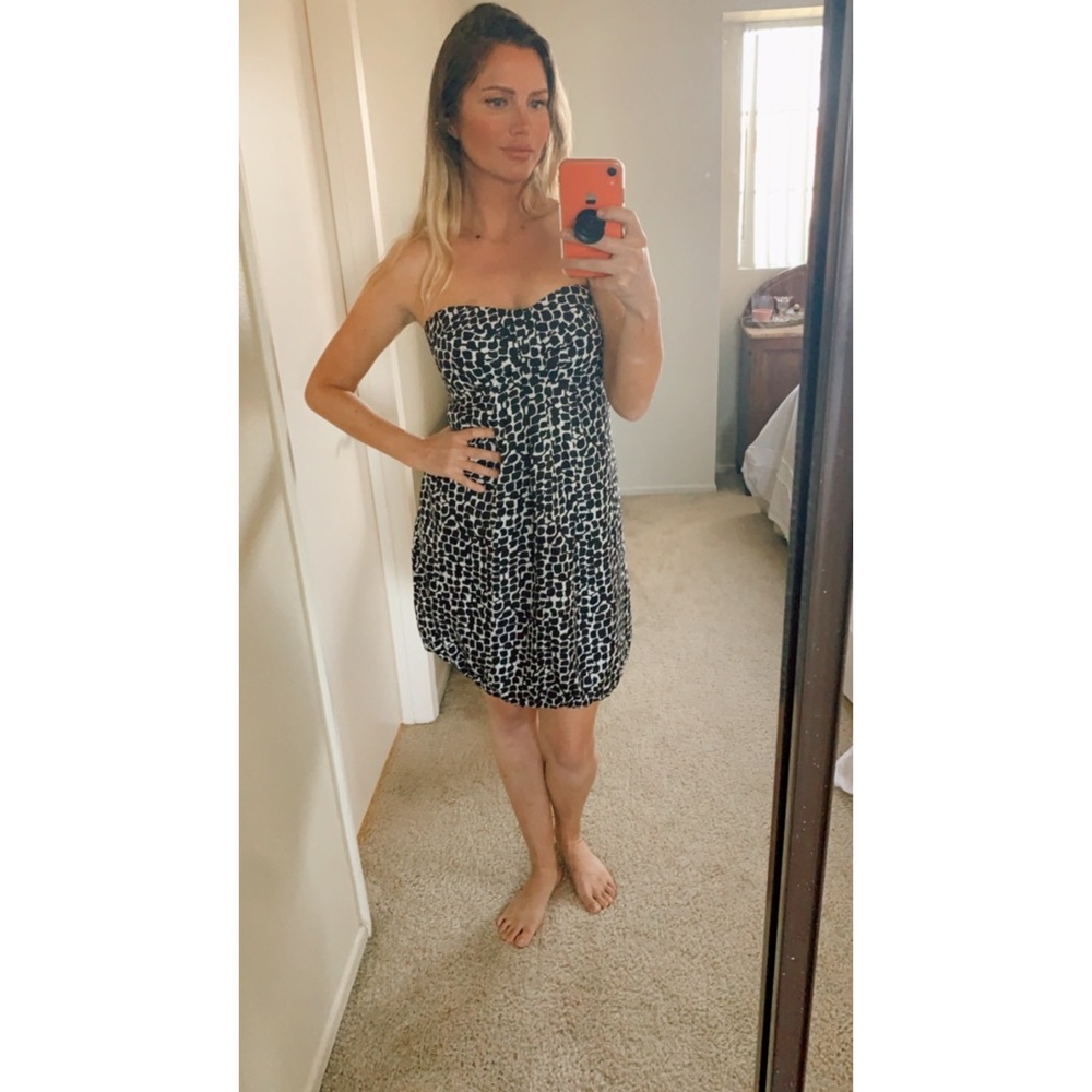 Dress - Picture 3 of 4